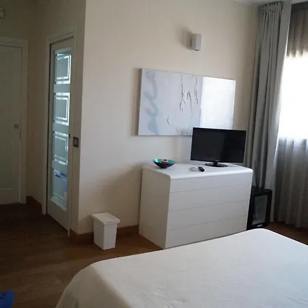Baia Di Ognina Bed & Breakfast *