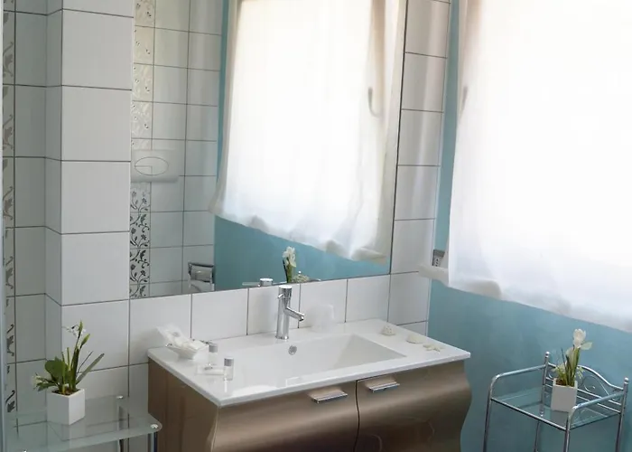 Baia Di Ognina Oda ve Kahvaltı 4*